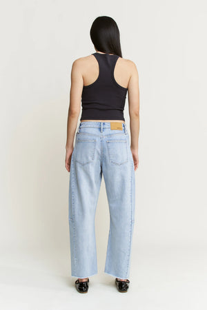 Mica Denim - Super High Rise Barrel-Leg Detailing Jenas - MDP-W3524 - SaltTree