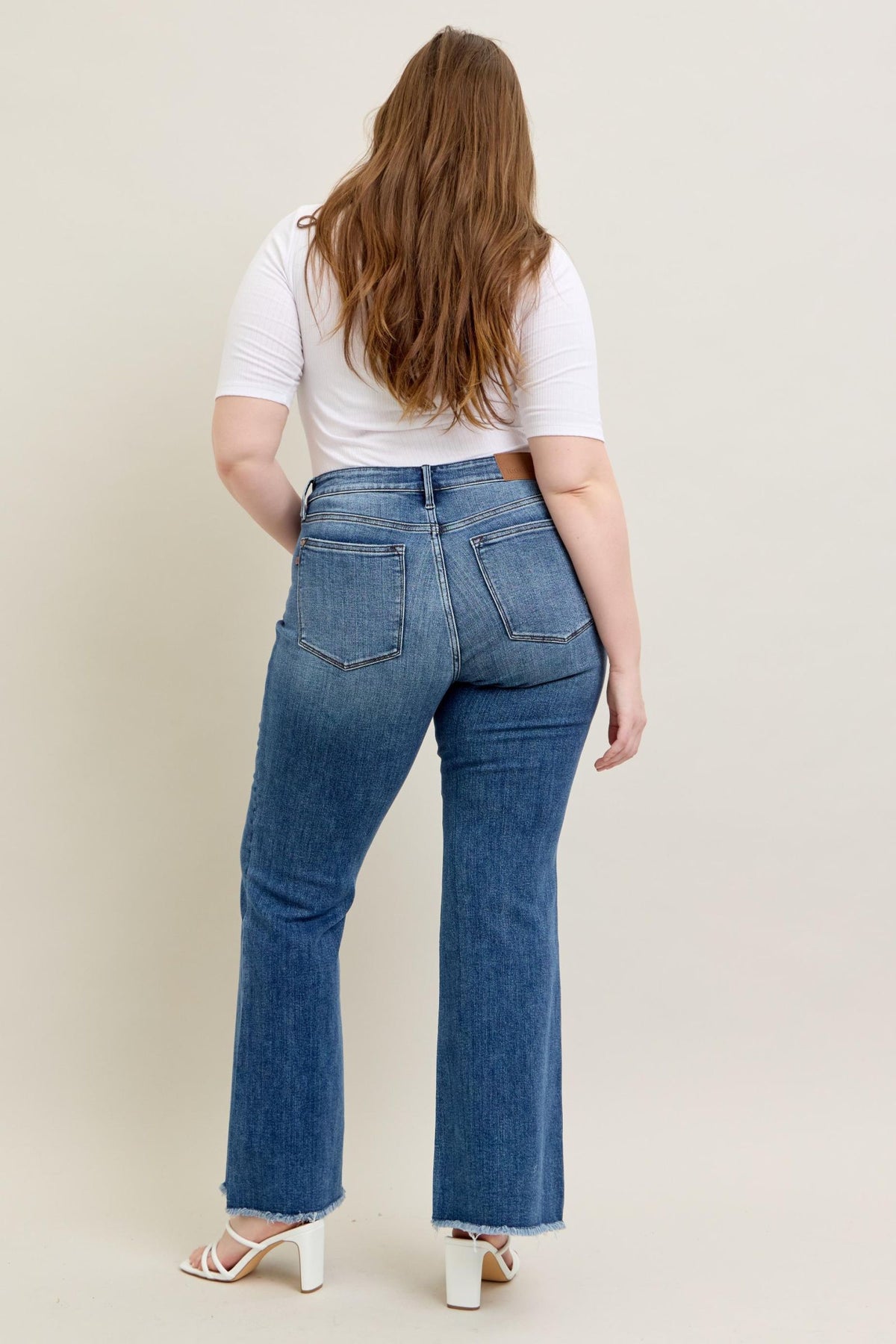 Judy Blue - Mid Rise Vintage Wash Fray Hem Flare Jeans - 82670 - SaltTree