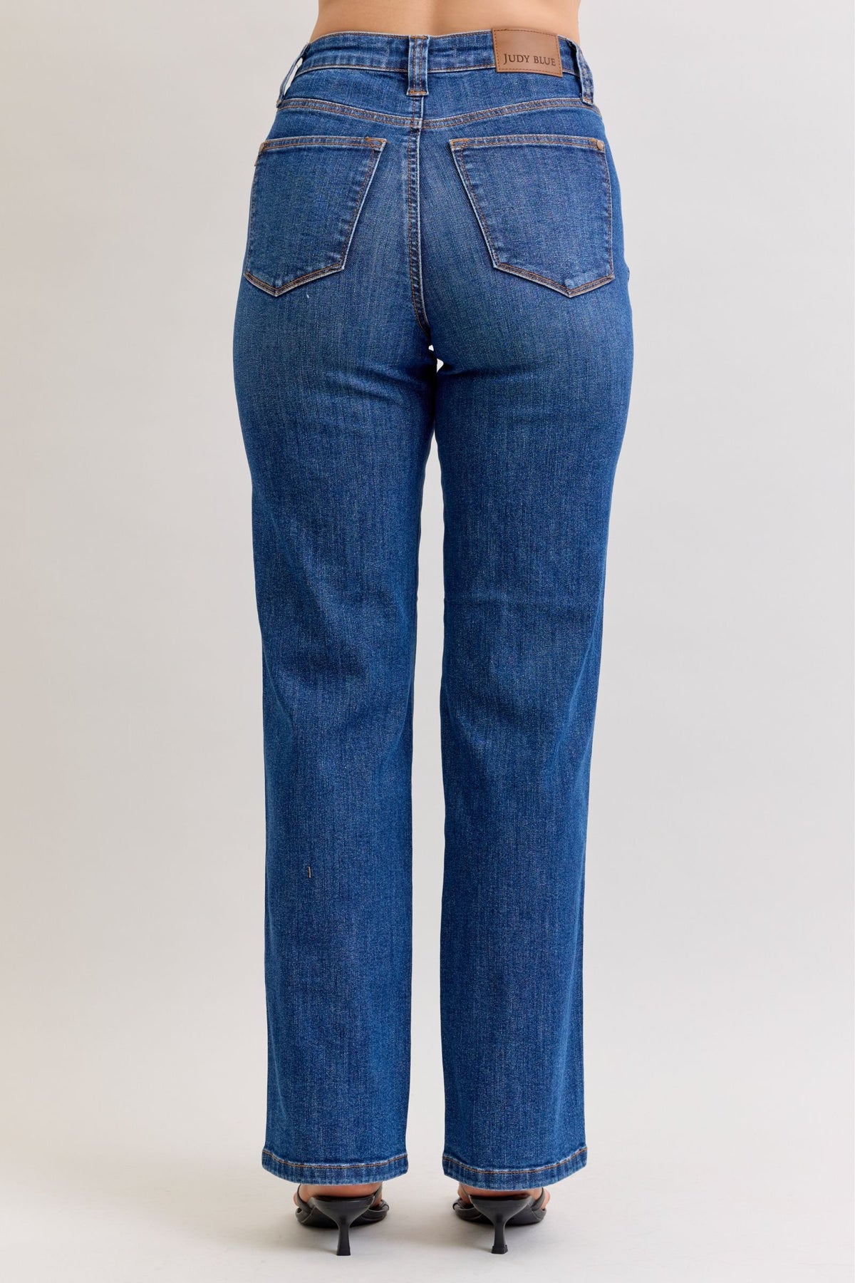 Judy Blue - High Rise Tummy Control Straight Jeans - 881000 - SaltTree