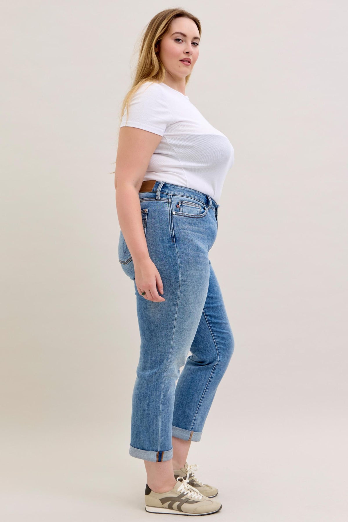 Judy Blue - Mid-Rise Boyfriend Jeans - 82703