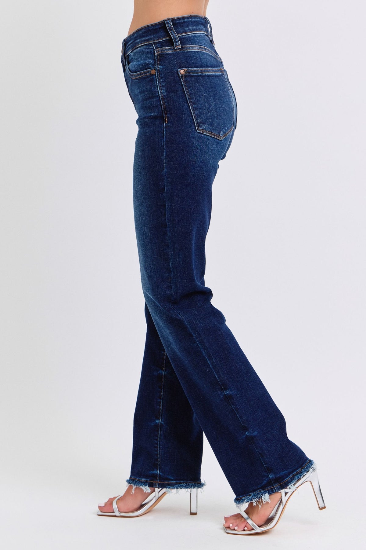 Judy Blue - Selena Mid Rise Straight Leg With Fray Hem Jeans - 82622 - SaltTree