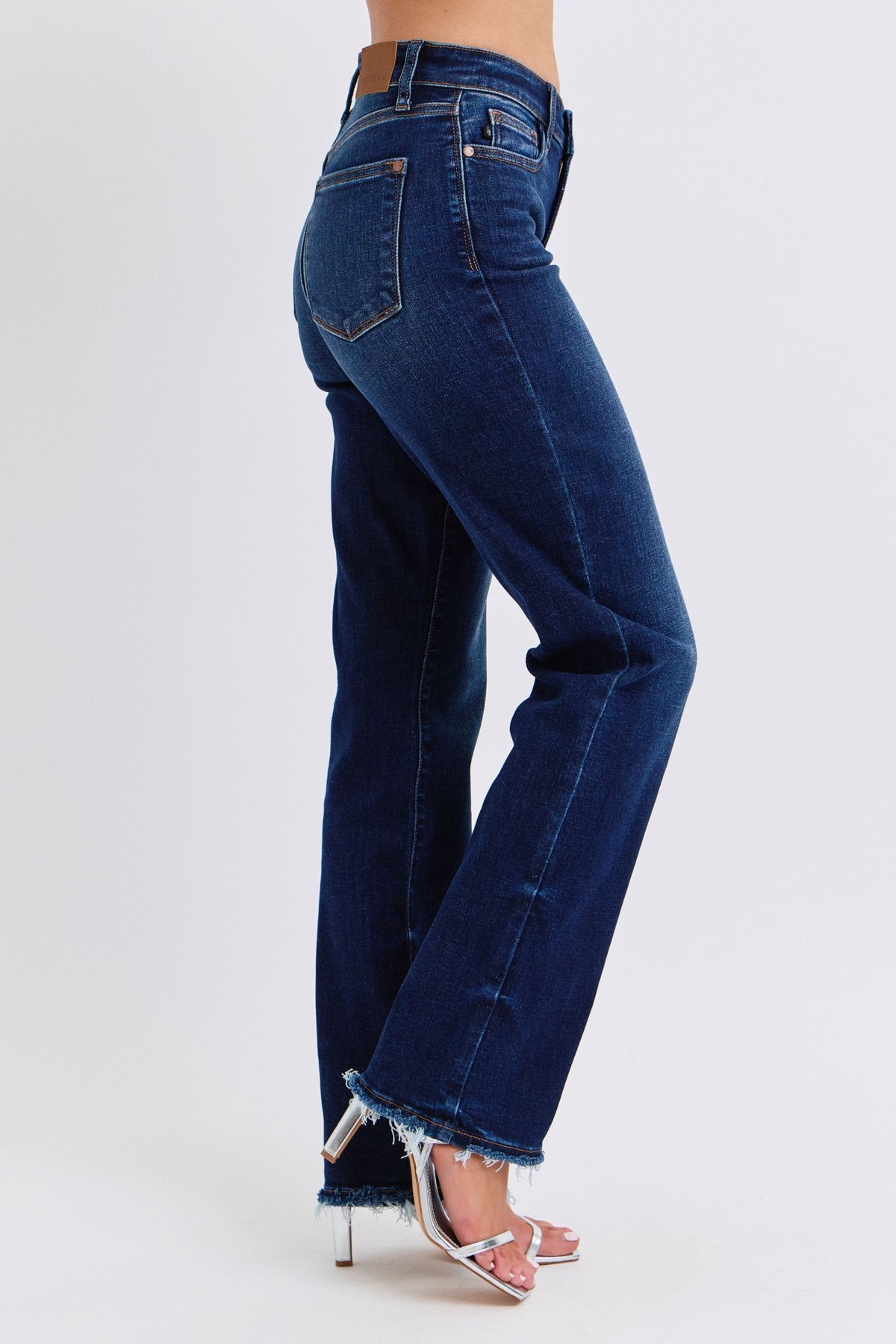 Judy Blue - Selena Mid Rise Straight Leg With Fray Hem Jeans - 82622 - SaltTree
