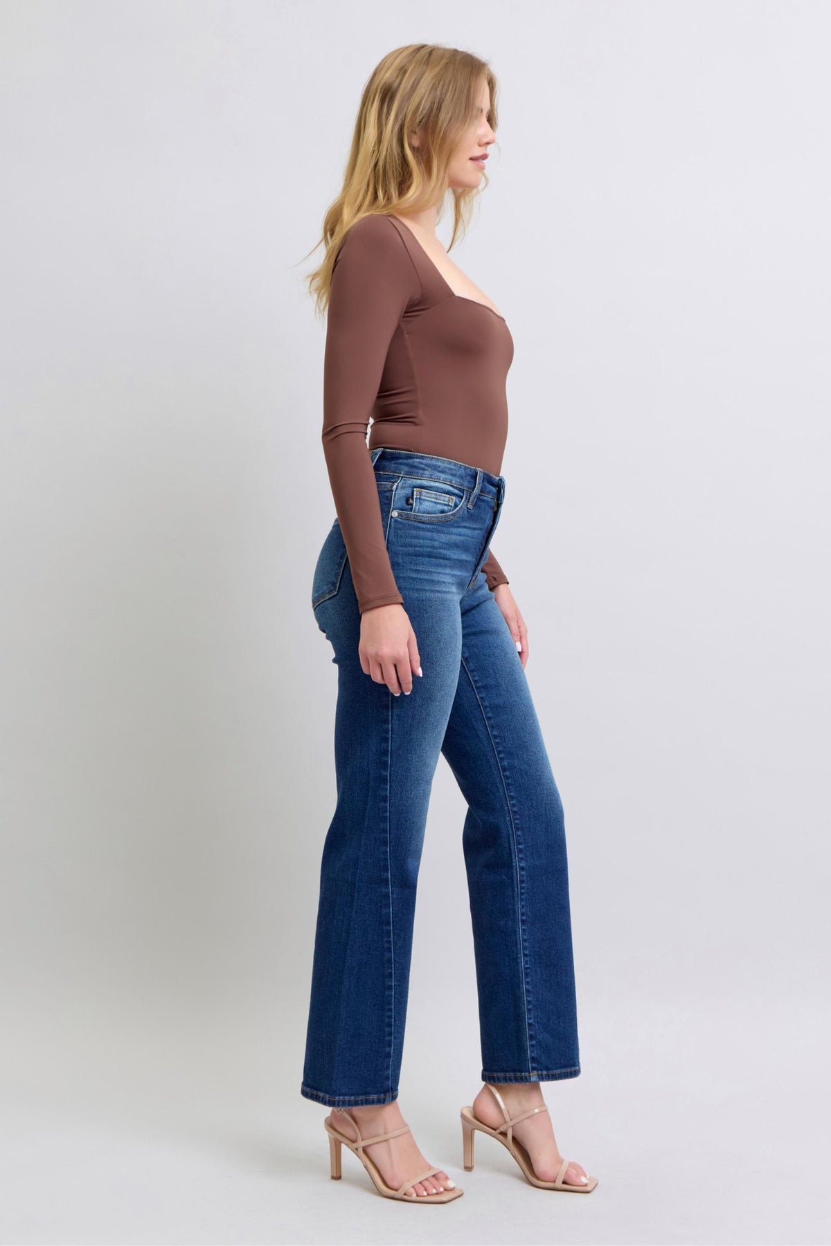 Judy Blue - Subrey Mid Rise Side Seam Detail Straight Jeans - 82629 - SaltTree