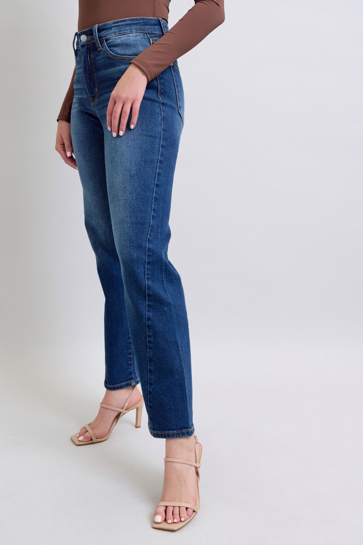 Judy Blue - Subrey Mid Rise Side Seam Detail Straight Jeans - 82629 - SaltTree