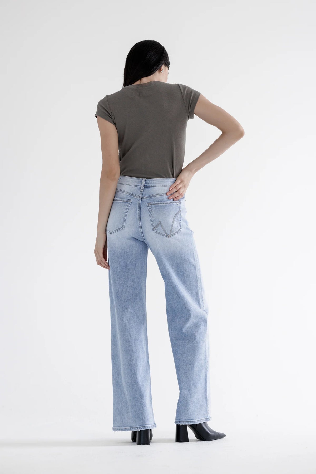 Mica Denim - Super High Rise Straight Leg Loose Fit Jeans - MDP-T3288 - SaltTree