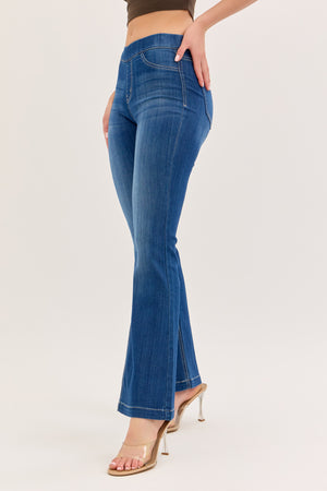 Cello Jeans - Women's Medium Wash Flared Jegging - High Stretch Pull-On Denim (30" Inseam) - AB35324-30