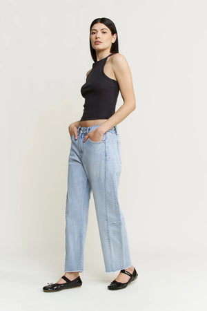 Mica Denim - Super High Rise Barrel-Leg Detailing Jenas - MDP-W3524