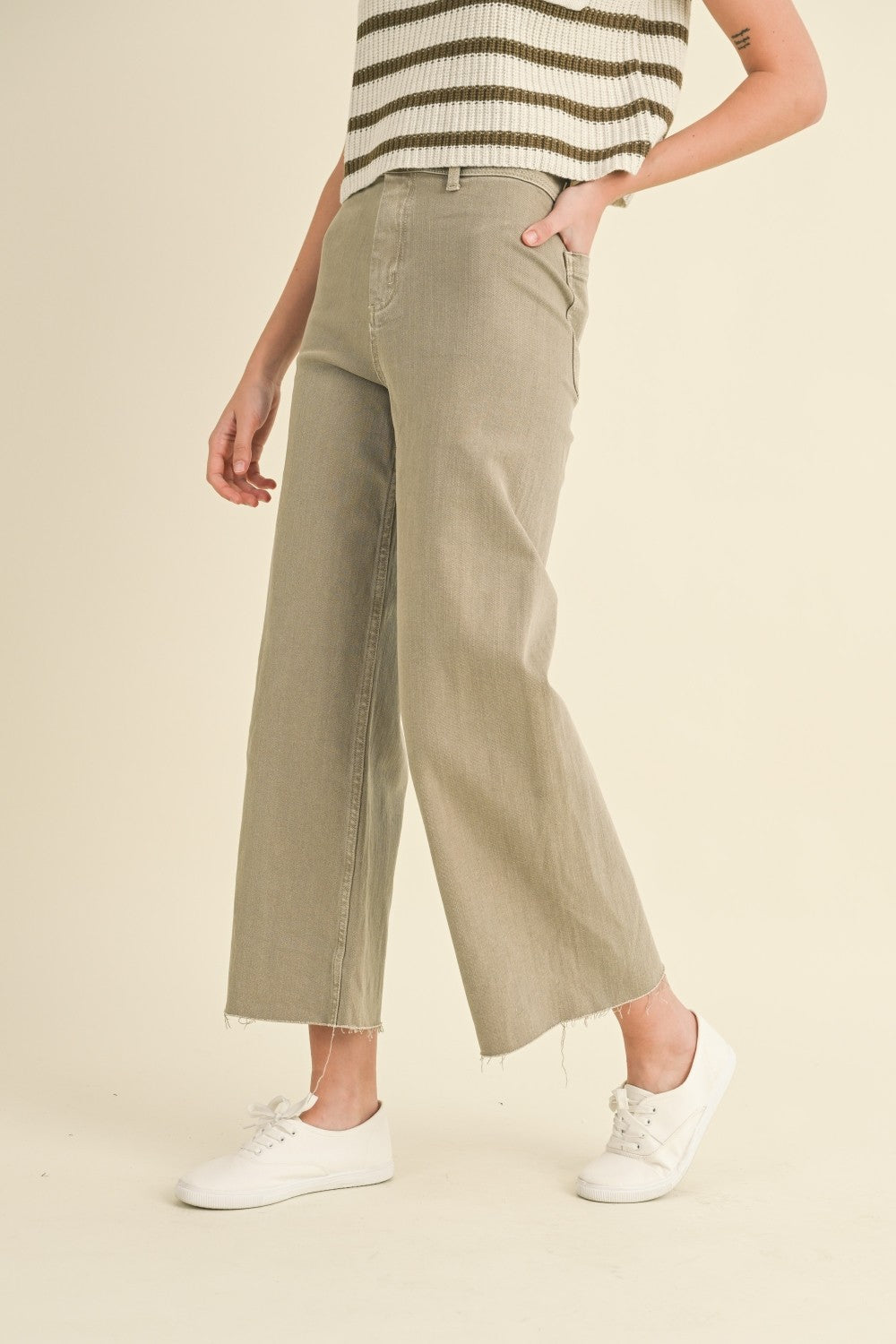 Miou Muse - High Rise Raw Hem Crop Wide Leg Pant - (29" Inseam) - MMP623-SaltTree