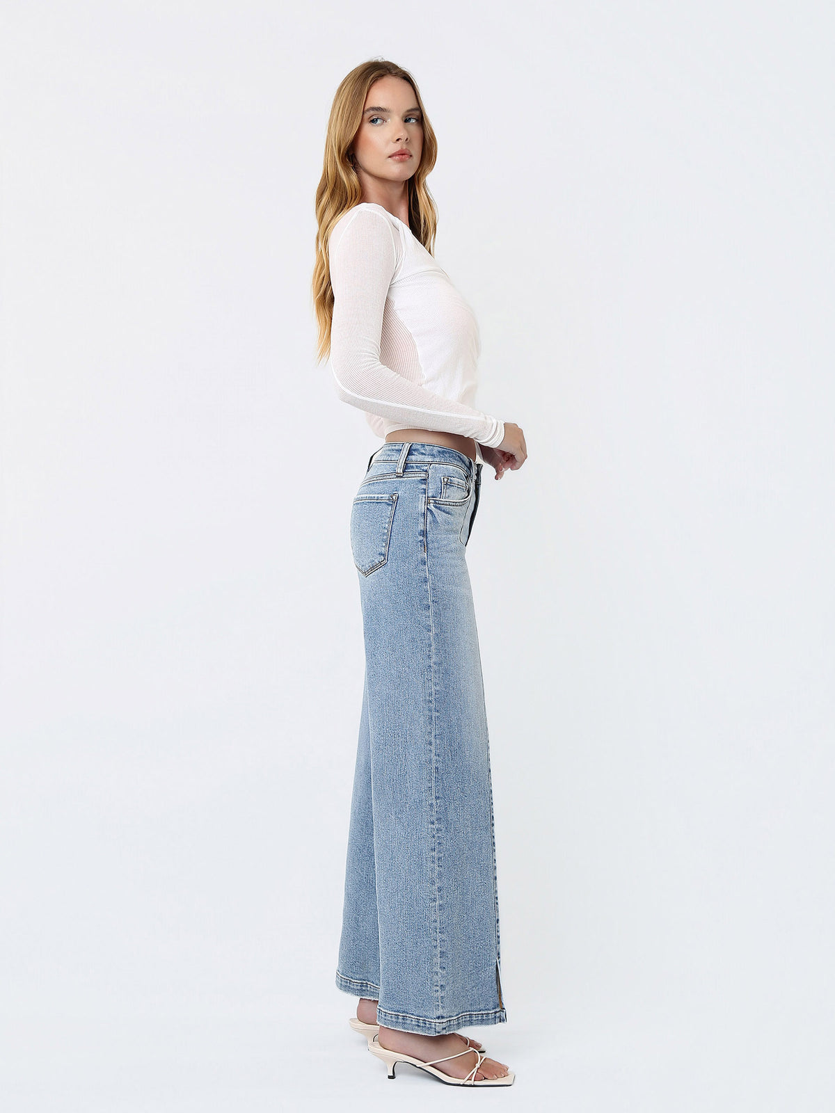 Vervet - Mid-Rise Wide Leg Jeans with Vertical Seam & Front Slit (30" Inseam) - T7225-SaltTree