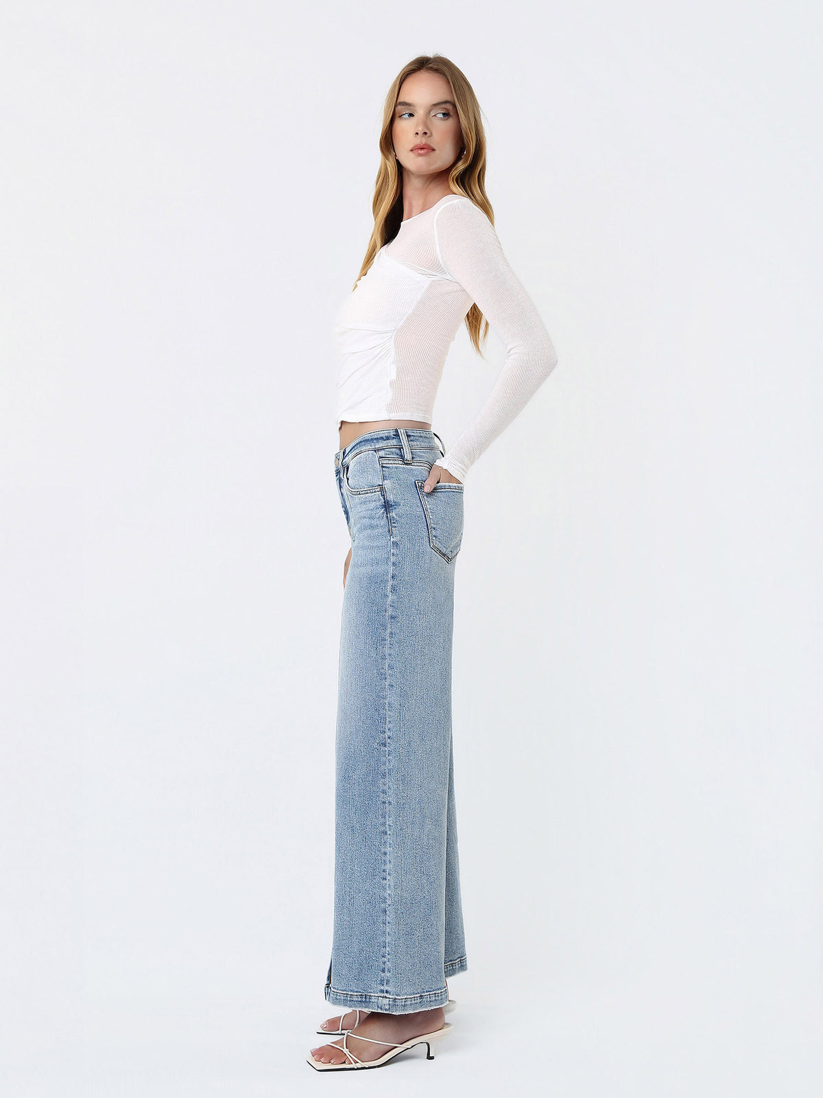 Vervet - Mid-Rise Wide Leg Jeans with Vertical Seam & Front Slit (30" Inseam) - T7225-SaltTree